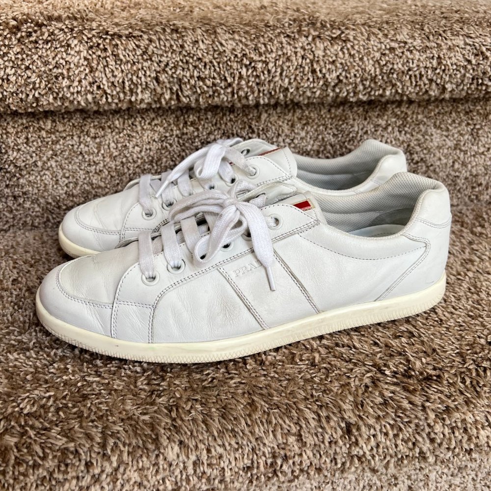 PRADA Men's White Leather Low Top Fashion Sneakers.
